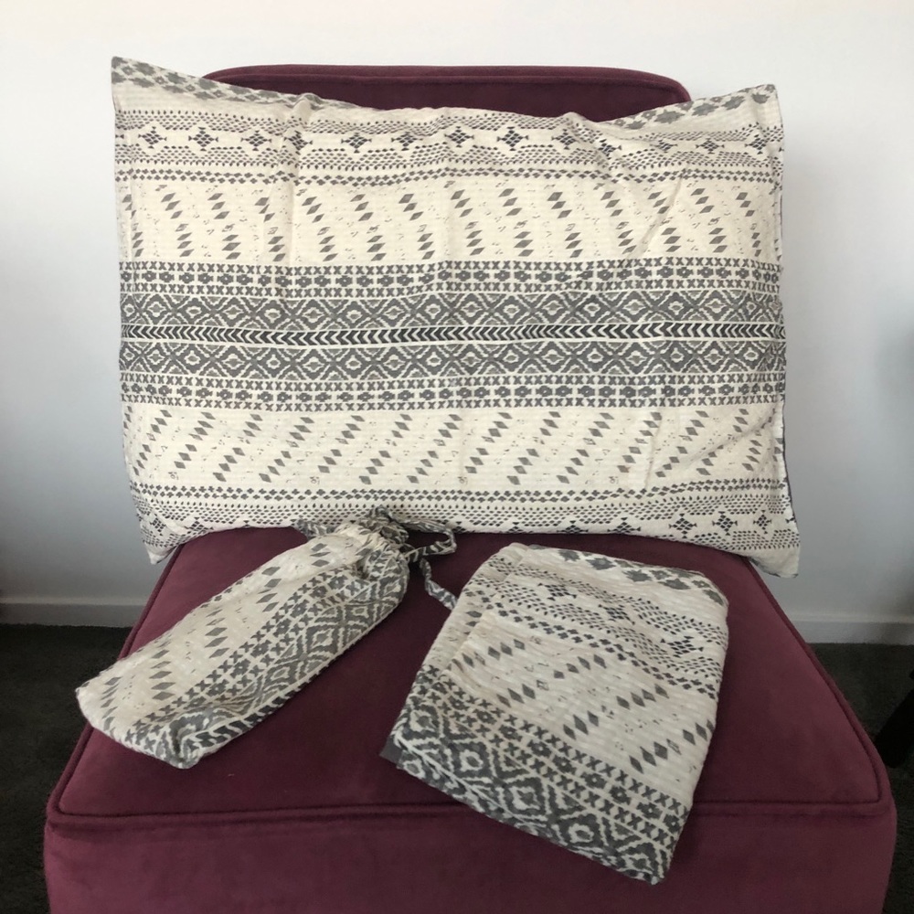Nordstrom at Home grey woven pillowcases.